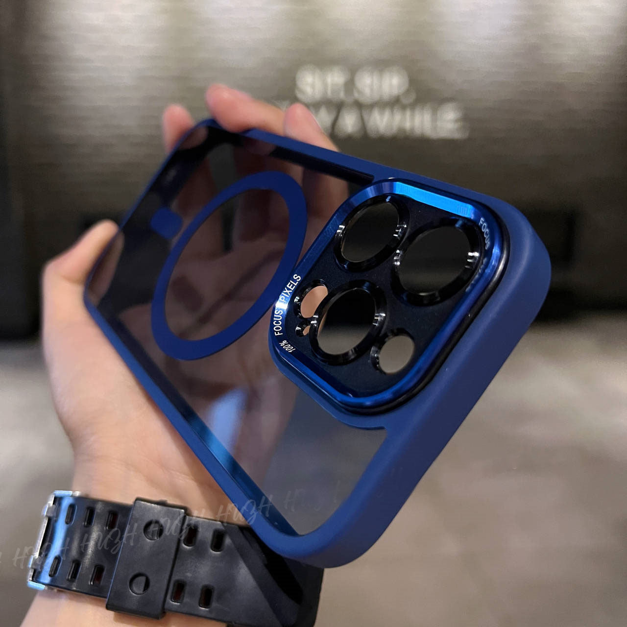 Metal Lens Transparent Magnetic Case for iPhone 15 Pro Max
